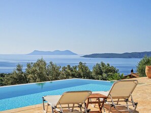 Pool - Villa Atokos: Infinity Escape & Sea Views (sivota)
