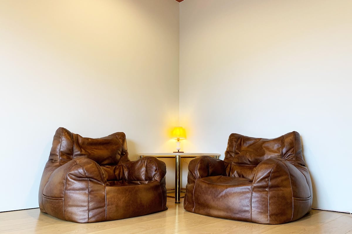 Standaard Twin kamer (205) | Een bureau, gratis wifi, beddengoed