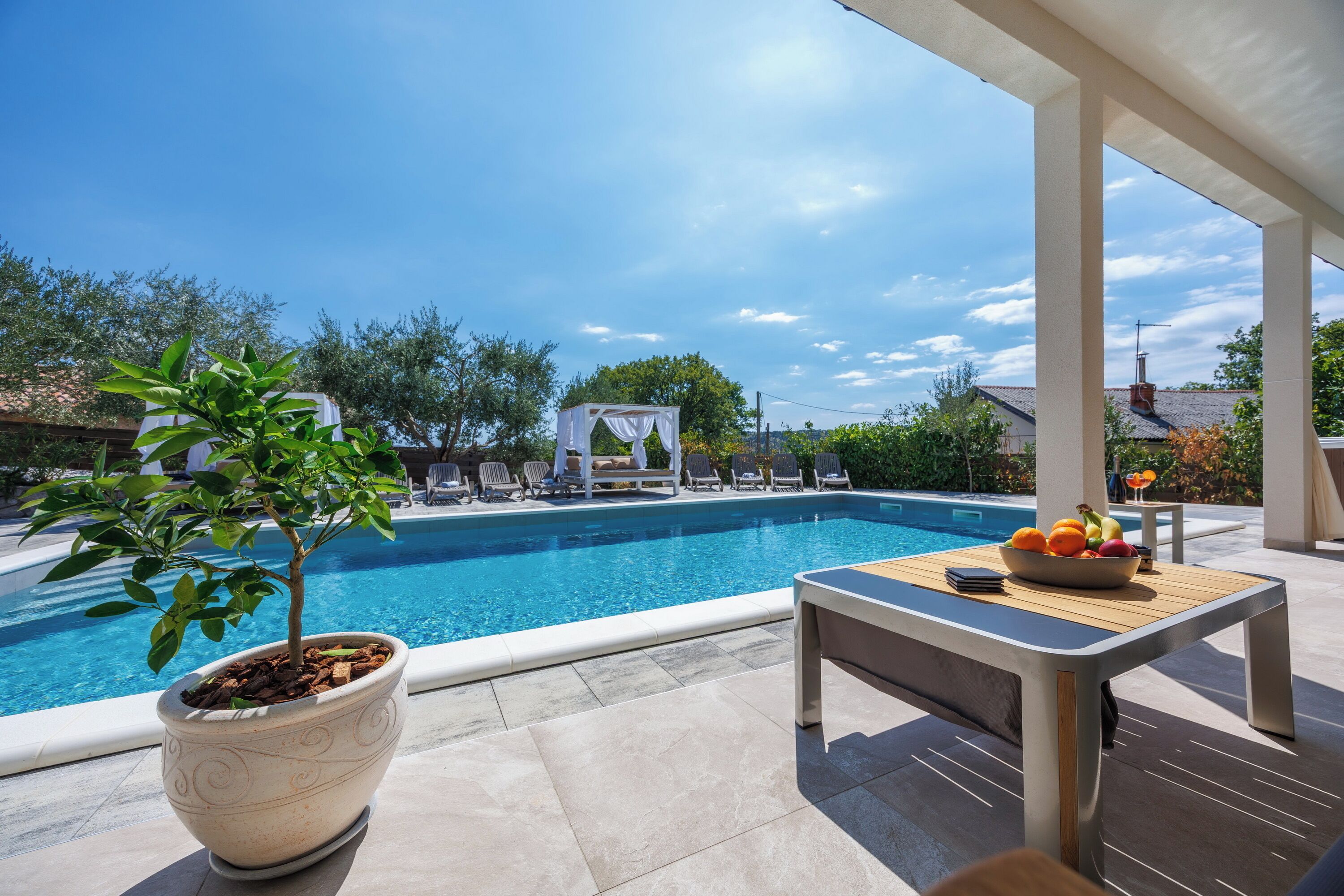 Outdoor pool, a heated pool
