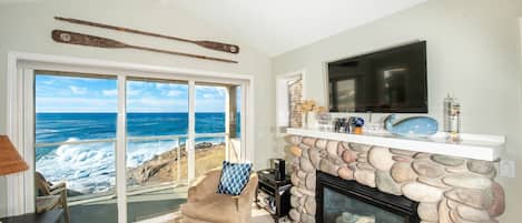 Smart TV, fireplace, DVD player