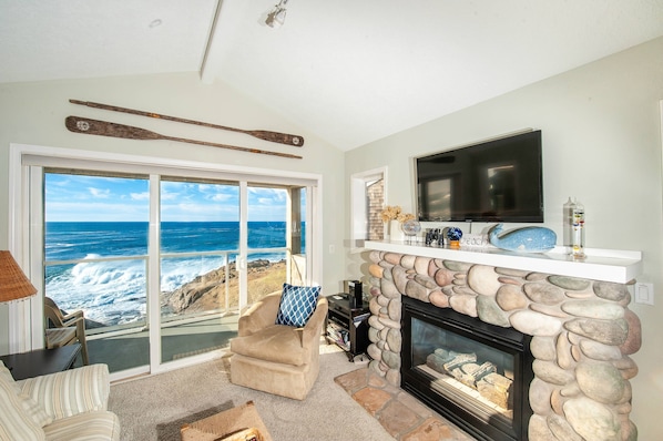 Smart TV, fireplace, DVD player