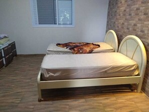 3 bedrooms, Internet - Rural resort for events / weekends. (Pres. Prudente)