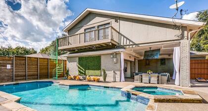 Ultimate Texas Experience With Heated Pool & Spa