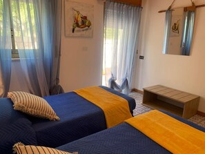 3 Schlafzimmer, Bügeleisen/Bügelbrett, Reisekinderbett, kostenloses WLAN