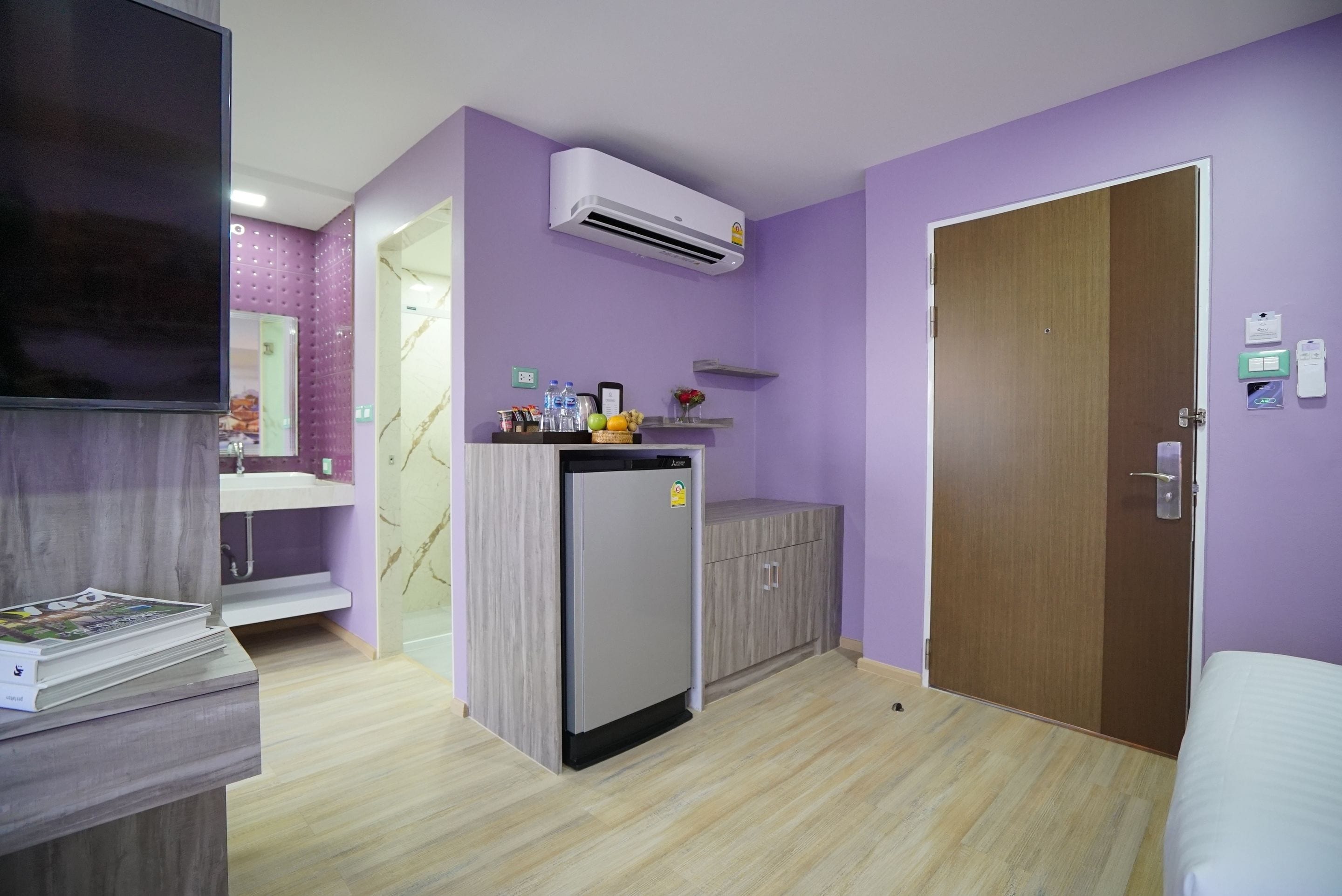 standard twin room | in-room safe, individually decorated, blackout curtains, soundproofing