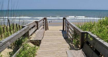 Carolina Sunshine 3 Bedroom 2 Bath Condo