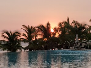 An infinity pool - Bvg Marina Luxury Condo Ocean View - a Sight to Be Seen (Unknown)