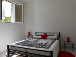 5 Schlafzimmer, Bügeleisen/Bügelbrett, WLAN, Bettwäsche