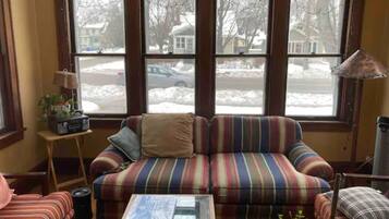 TV connectée, livres, imprimantes