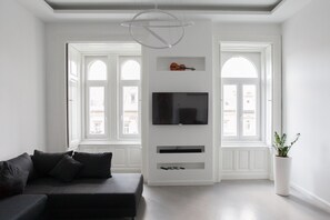 TV - Grand Loft Design - Private Steam Bath (Budapest)
