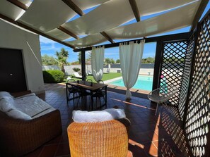 Outdoor dining - Villa I Mori di Norò  (Cortigliolo)