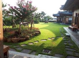 Jardines del alojamiento