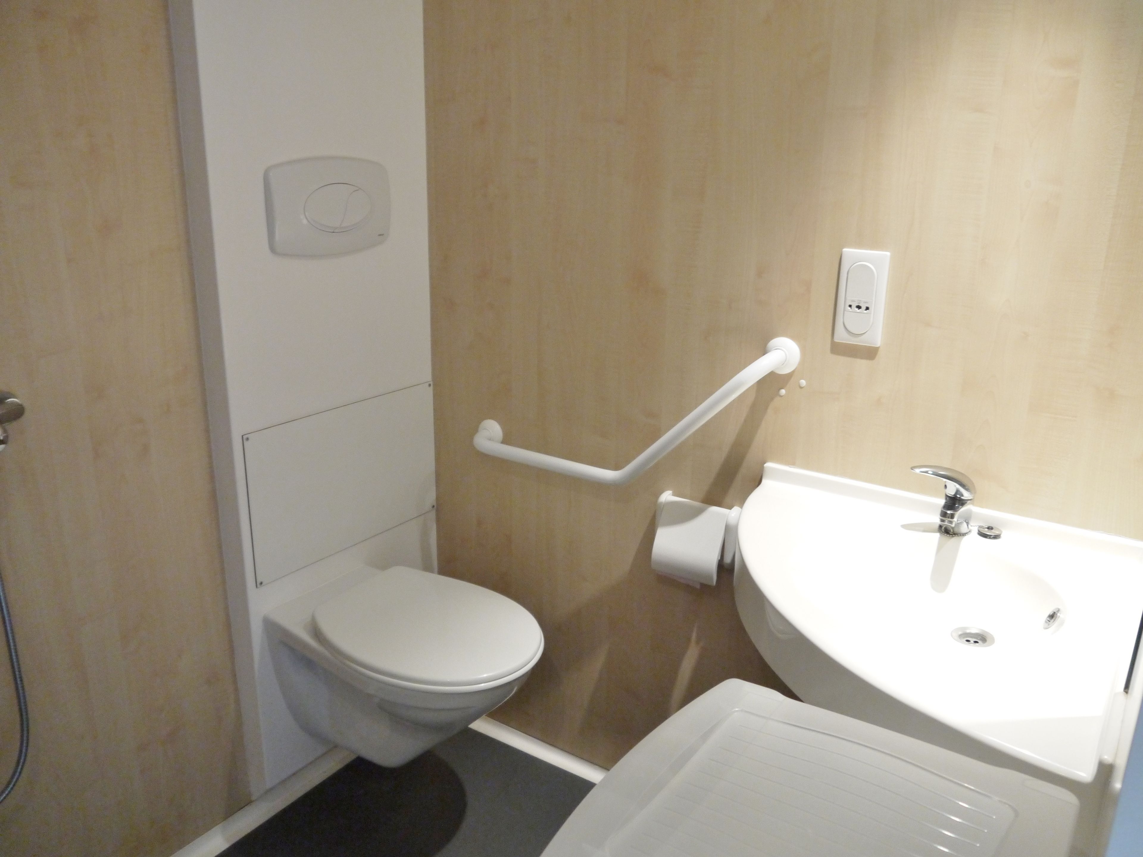 Premium Chalet | Bathroom | Towels