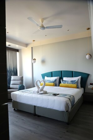 Superior Suite | Minibar, individually furnished, desk, laptop workspace - Hotel The Excellency (Surat)