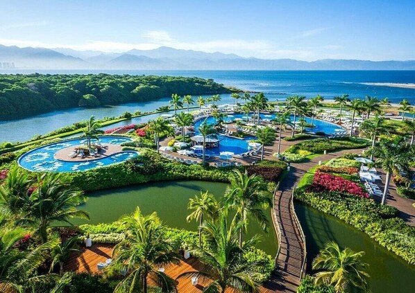 Pool - Grand Luxxe Presidential 3 Bedroom, 3.5 Bathroom available Dec 09 -16, 2018 (Nuevo Vallarta)