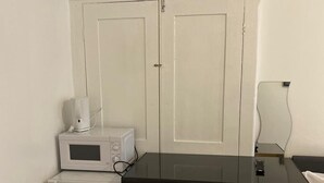 Unclassified image, 2 of 55, button - Brick Lane Room (London)