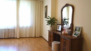 Classic Double or Twin Room | Iron/ironing board, rollaway beds, free WiFi, bed sheets