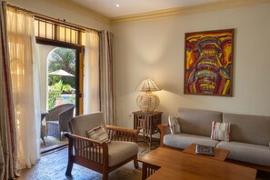 TV - Welcome to Amani Luxury Apartments Diani Beach ...Diani's best kept secret... (Diani Beach)