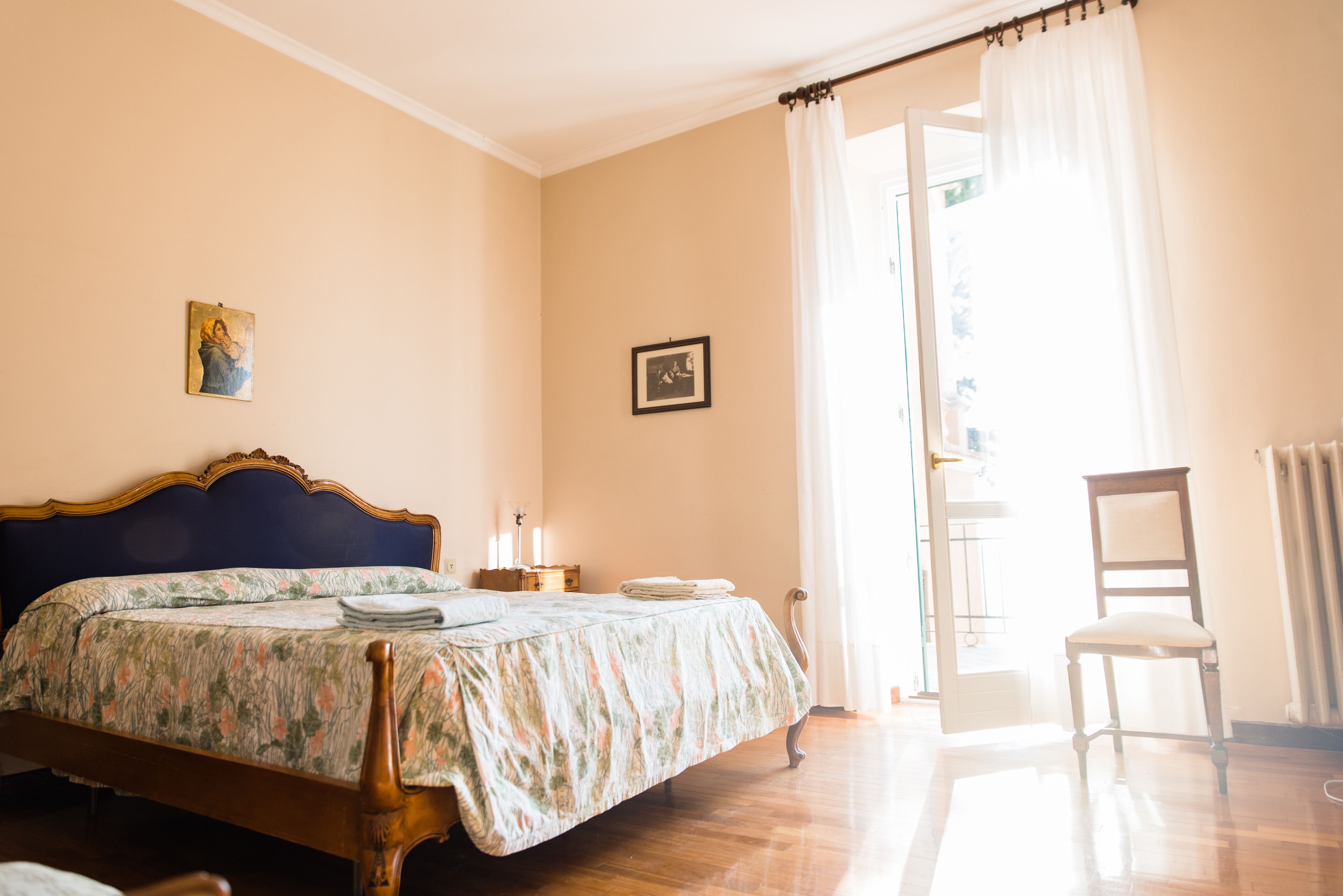 6 Schlafzimmer, Bügeleisen/Bügelbrett, kostenloses WLAN, Bettwäsche