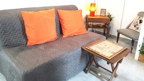 Living area - Dora 16 (Turin)