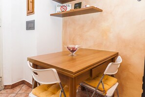 Essbereich im Zimmer