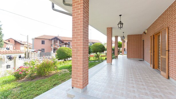 Entrada de la propiedad