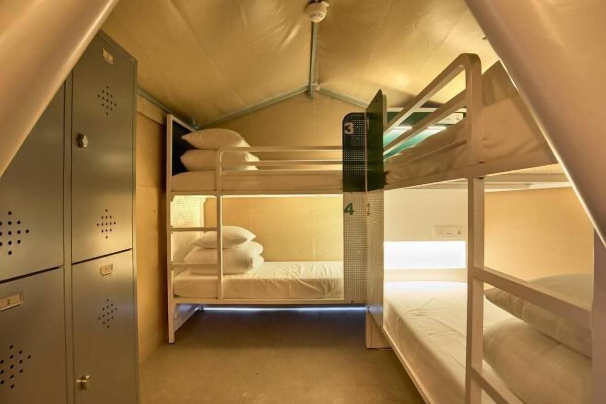 Ropa de cama de alta calidad, wifi gratis y ropa de cama