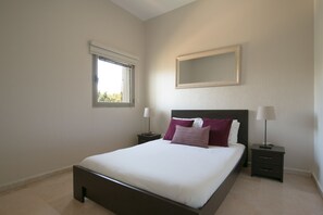 Comfort Apartment - New Apt Close to the Beach 6 Guests (Tel Aviv)
