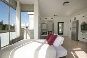 컴포트 아파트 | 거실 공간 | 평면 TV