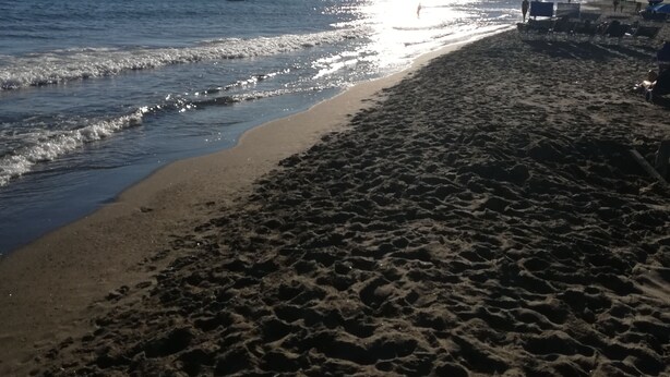 A beach with a clear sky and the sun shining. - House / Villa - Magliano in toscana (Magliano in Toscana)