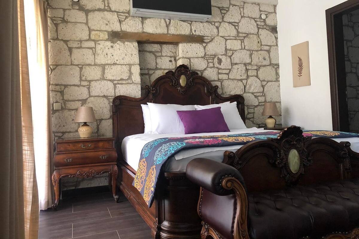 Chambre Double Supérieure | Articles gratuits dans le mini-bar, coffres-forts dans les chambres