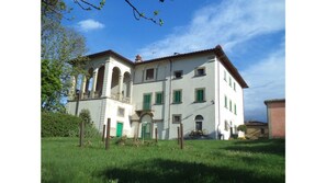 Exterior - Villa Albergotti - Small House (arezzo)