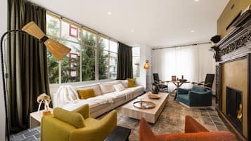 Chalet | Woonruimte | Flatscreentelevisie