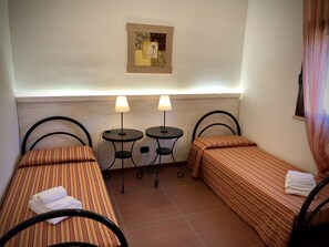 2 Schlafzimmer, Zimmersafe, Bügeleisen/Bügelbrett, kostenloses WLAN