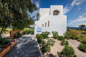 Exterior - La Boheme Villas (Santorini)