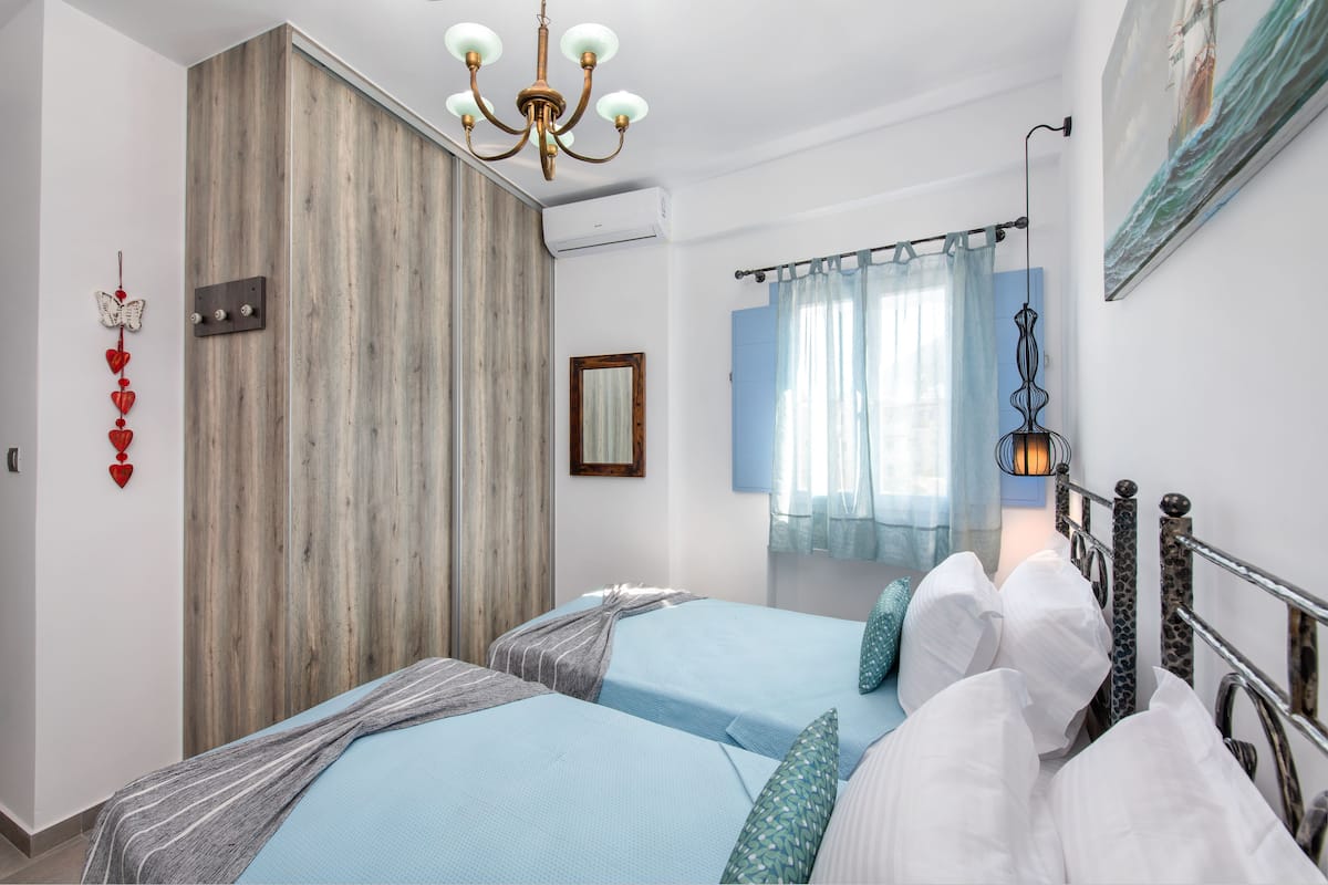 Luxury Villa, 2 Bedrooms (D)
