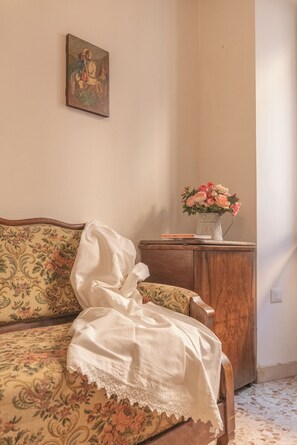 Interior - Casa Esposito - Holidays in the Heart of Gubbio, Medieval Umbria (Gubbio)