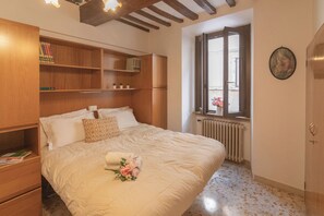 2 Schlafzimmer, Zimmersafe, Schreibtisch, kostenloses WLAN