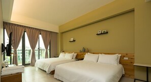 Family Quadruple Room, 2 Queen Beds - Chance Villa 262 (Jiaoxi)