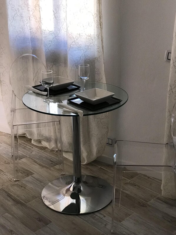 تناول الطعام