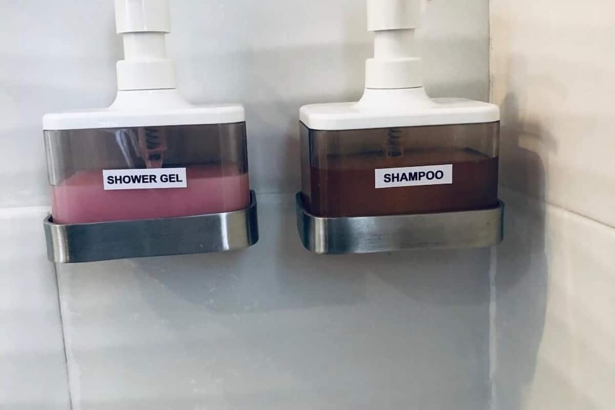 studio (103) | bathroom amenities | shower, free toiletries, hair dryer, towels