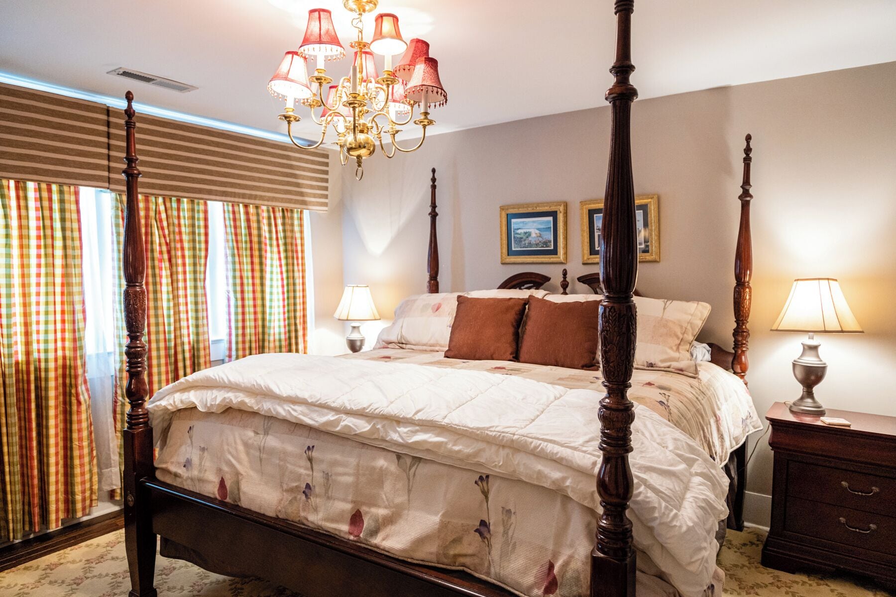 1 makuuhuone, silitysrauta/-lauta, vuodevaatteet