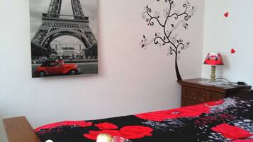 Phòng Deluxe, không hút thuốc, phòng tắm riêng | 1 phòng ngủ, trang trí khác biệt