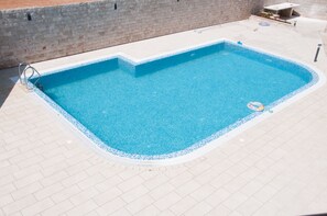 Seasonal outdoor pool - Hvar-Holiday Apartments (Jelsa)
