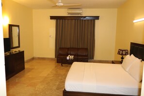 1 bedroom, in-room safe, WiFi