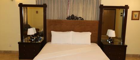 1 bedroom, in-room safe, WiFi