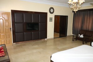1 bedroom, in-room safe, WiFi