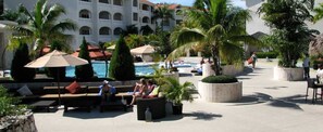Outdoor pool - Presidential Suite Puerto Plata - 2 BR (Cofresi Beach)