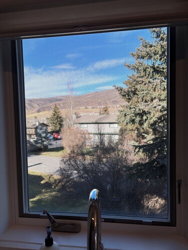 Newly renovated 1 BR located between Vail & Beaver Creek