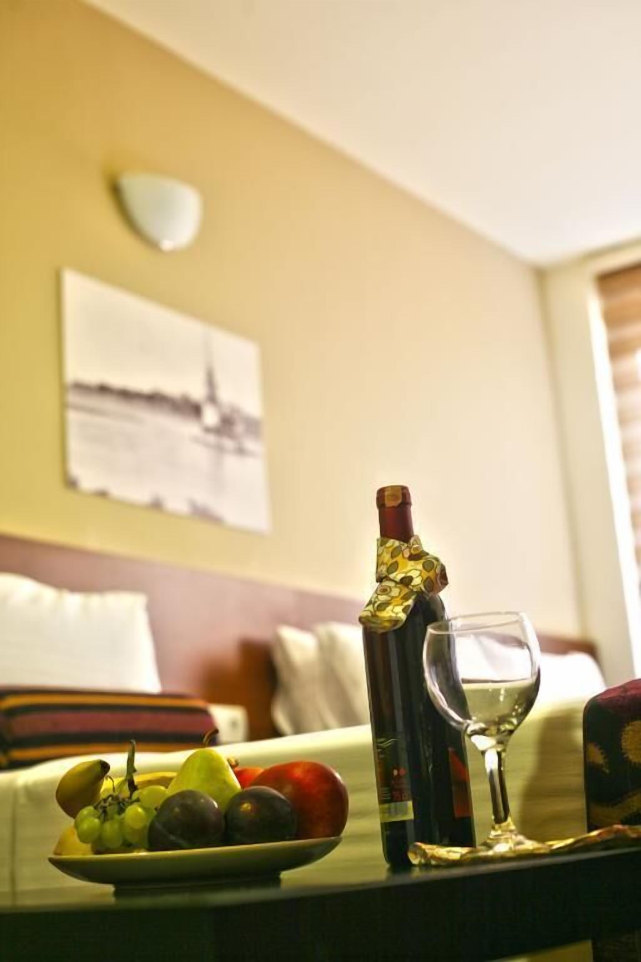 room service – dining